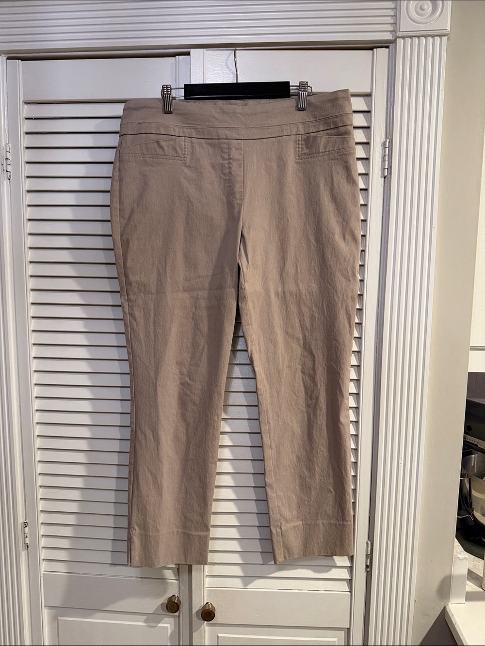 Classic Cropped Straight Leg Pants - Beige